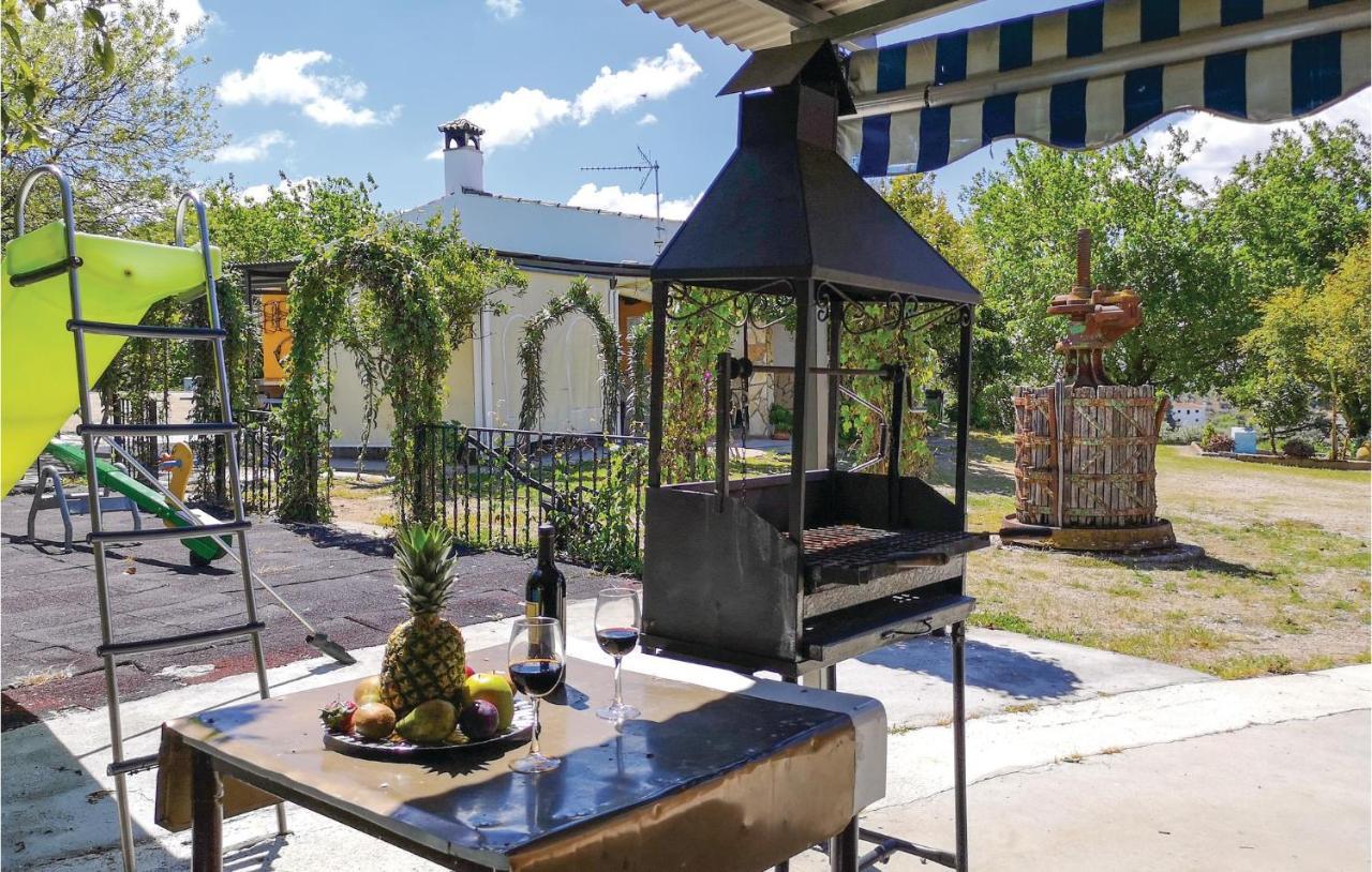 Nice home in Olvera with 8 Bedrooms, WiFi&Outdoor swimming pool Buitenkant foto