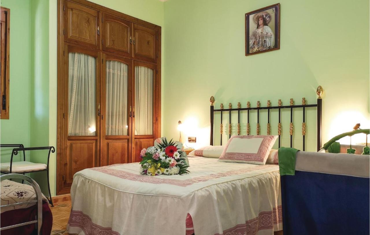 Nice home in Olvera with 8 Bedrooms, WiFi&Outdoor swimming pool Buitenkant foto