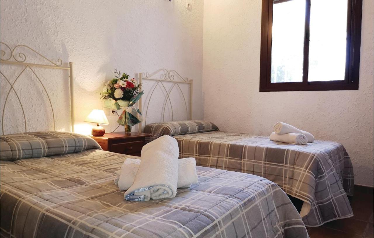 Nice home in Olvera with 8 Bedrooms, WiFi&Outdoor swimming pool Buitenkant foto