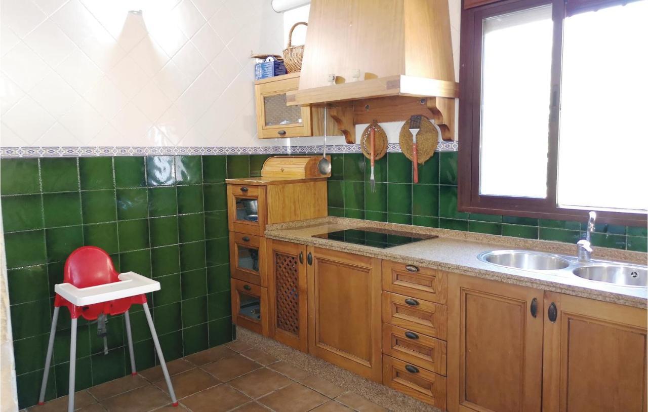 Nice home in Olvera with 8 Bedrooms, WiFi&Outdoor swimming pool Buitenkant foto